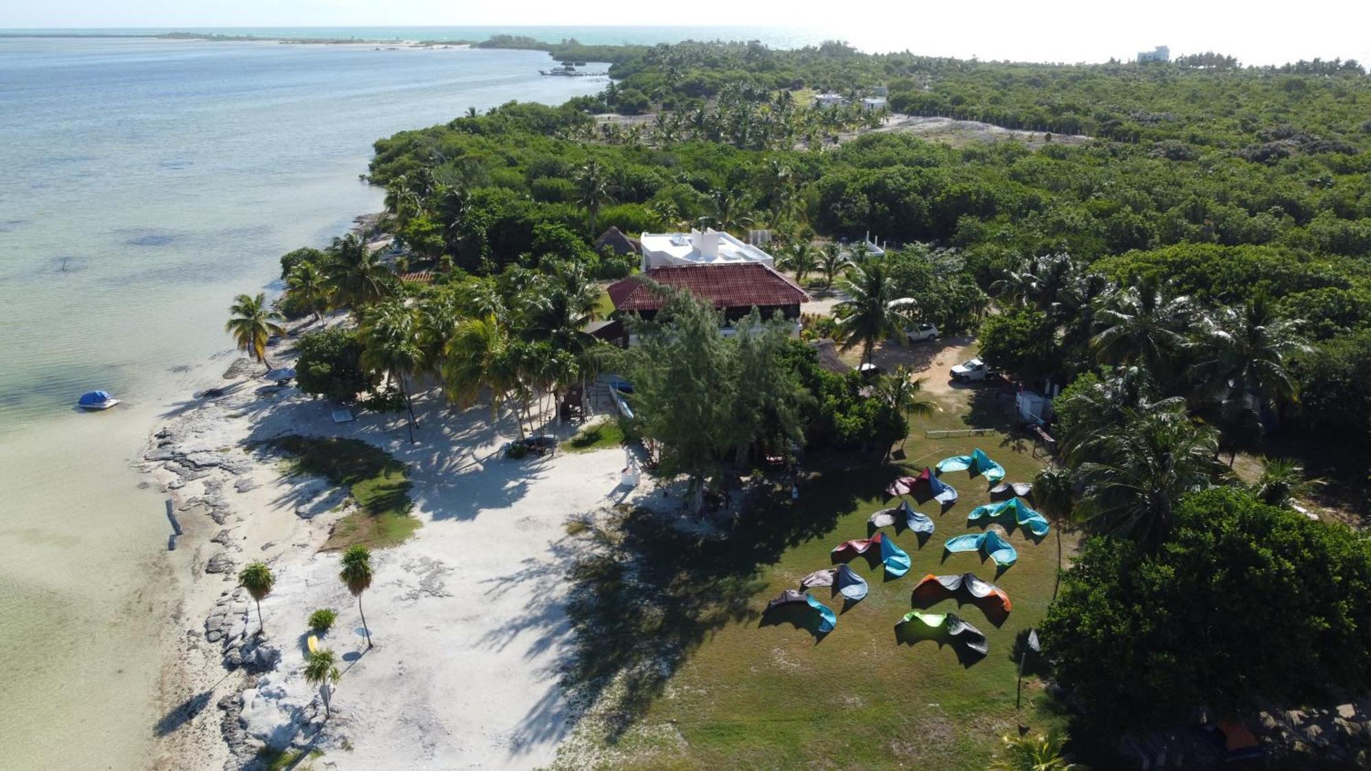 Ikarus Costa Mujeres Eco Lodge Sunset View Cancún Exterior foto